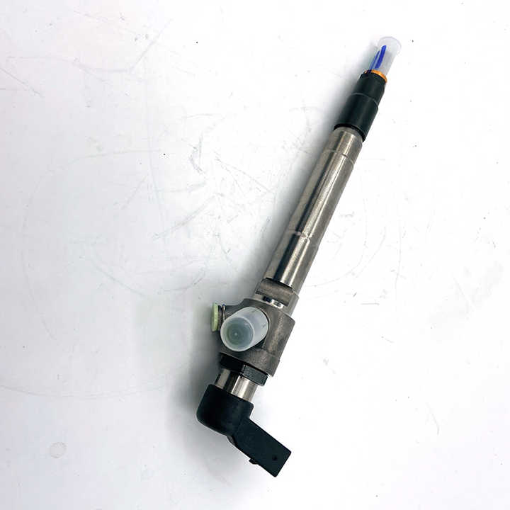 Tryska Common Rail DLLA152P981